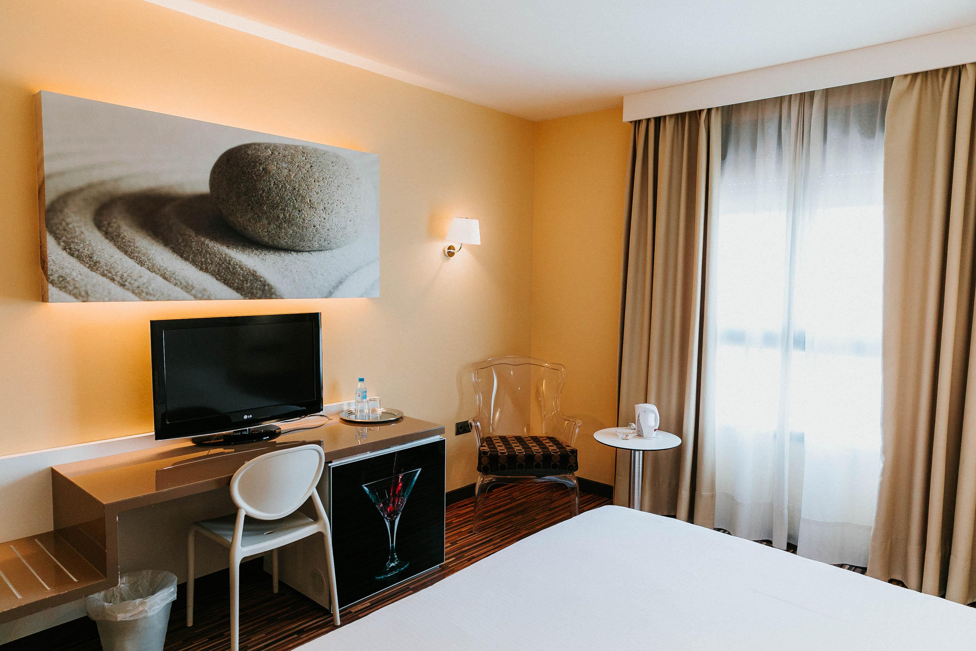 Hotel Malaga Nostrum Airport Ngoại thất bức ảnh
